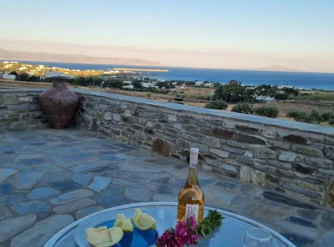 Onar Paros * Chrisi Akti (Paros)